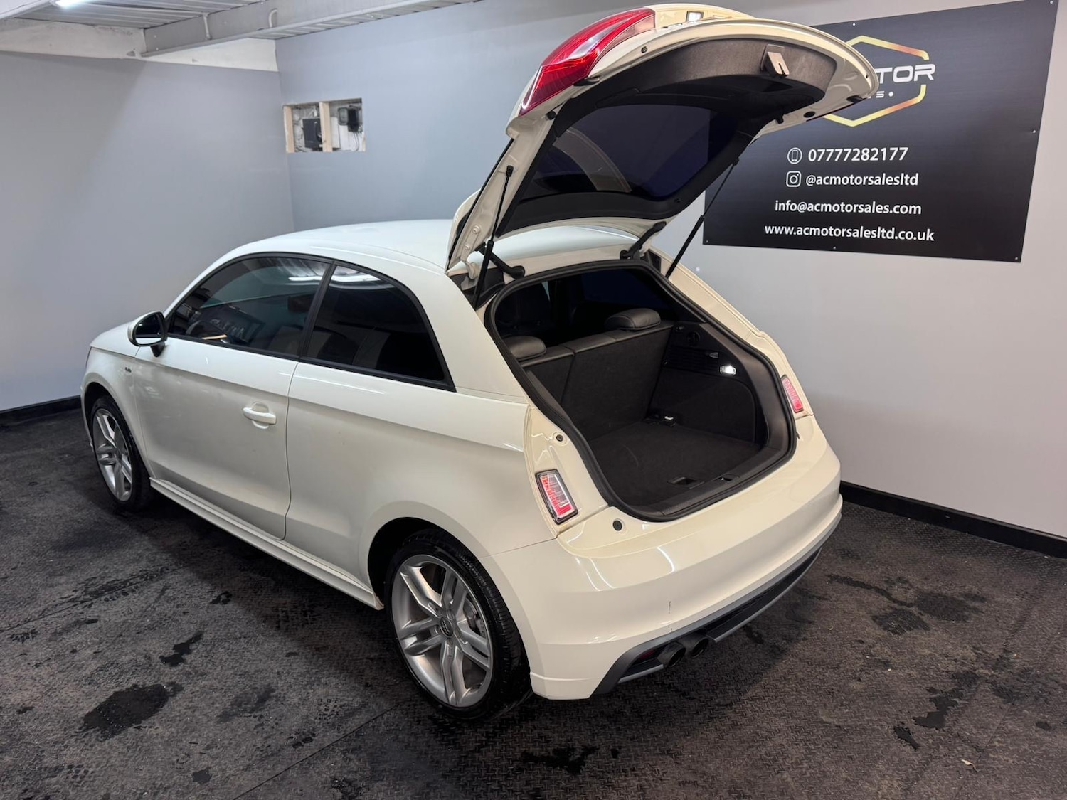 Used Audi A1 2014 for sale - 78020511: Photo 10