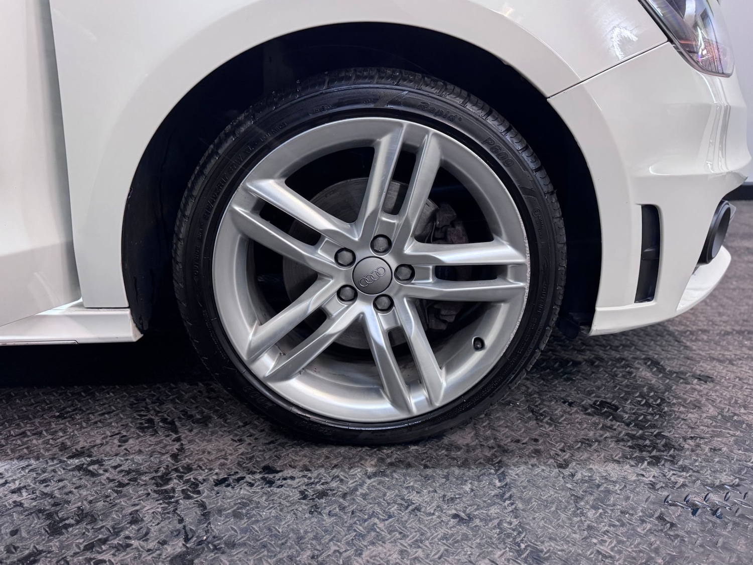 Used Audi A1 2014 for sale - 78020511: Photo 19