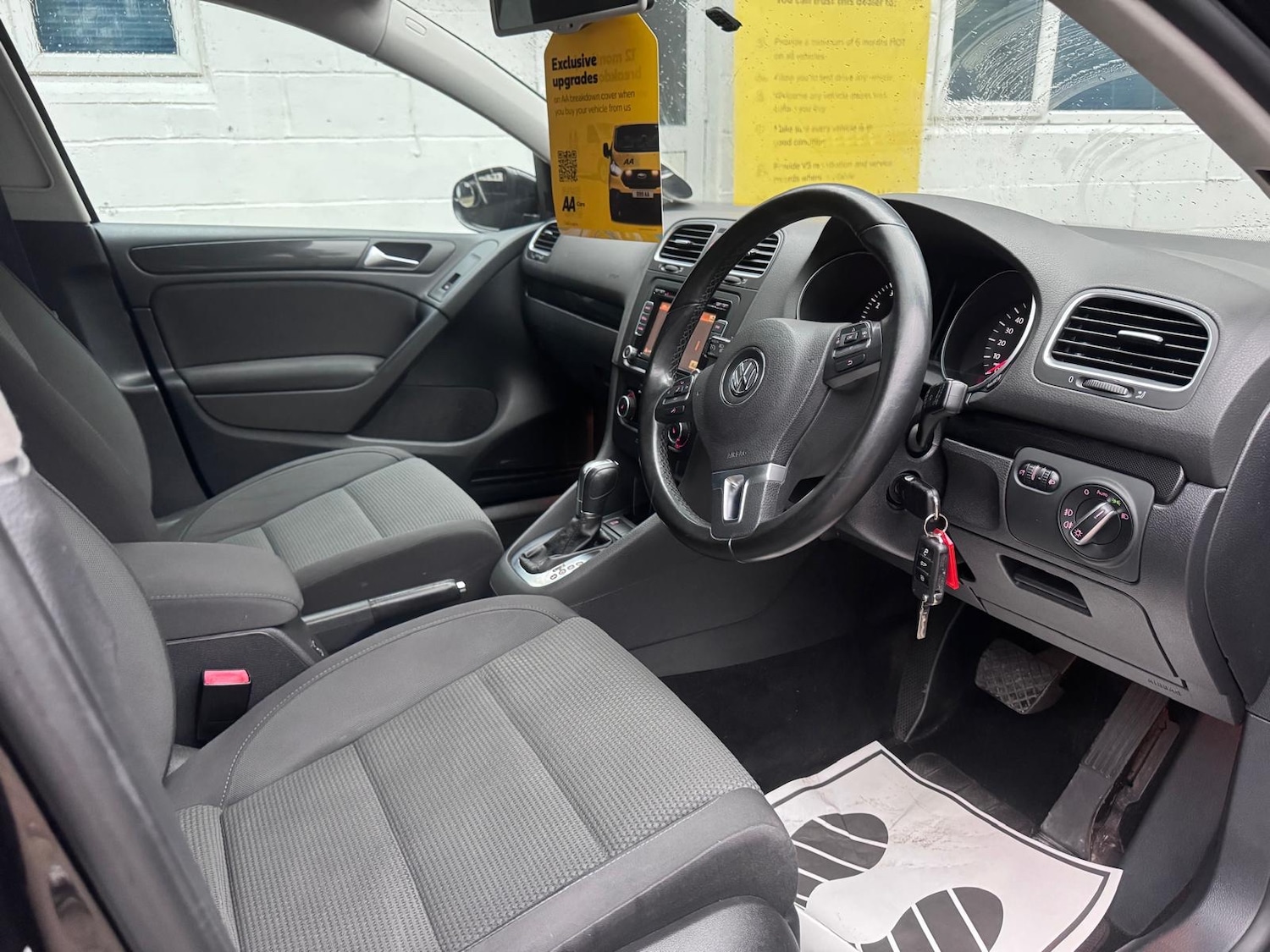 Used Volkswagen Golf 2011 for sale - 76379678: Photo 16