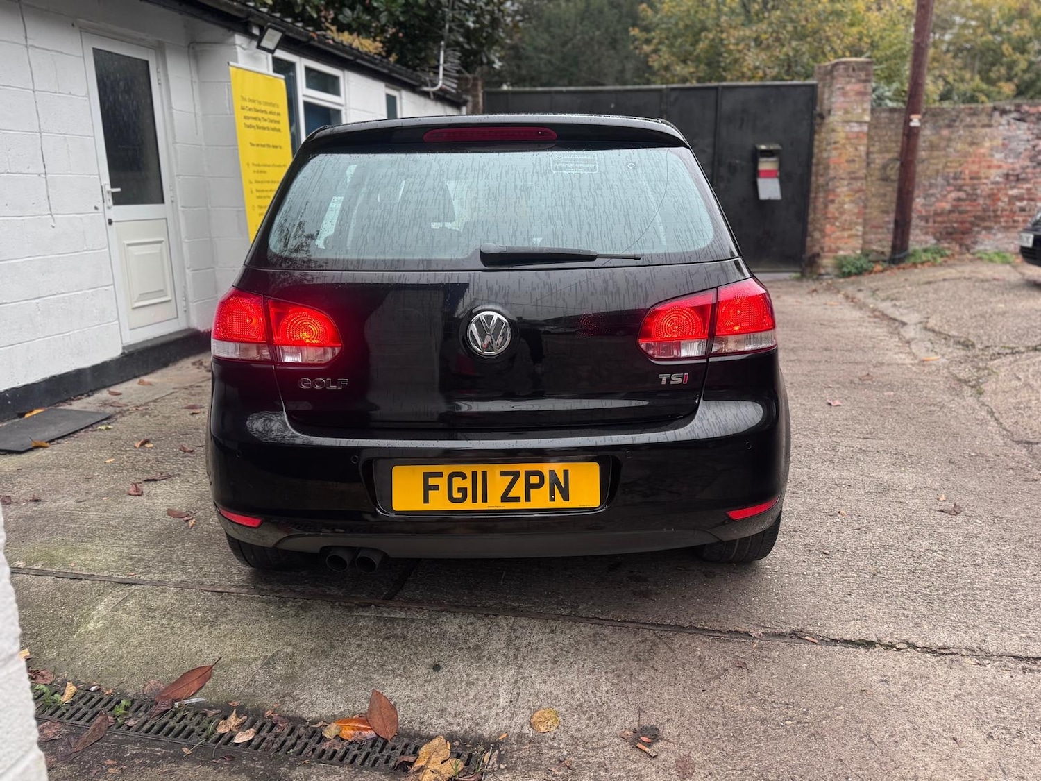 Used Volkswagen Golf 2011 for sale - 76379678: Photo 6