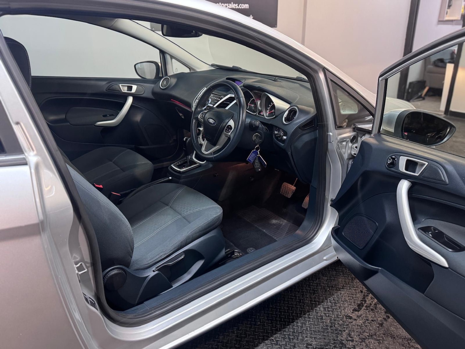 Used Ford Fiesta 2012 for sale - 77981185: Photo 10