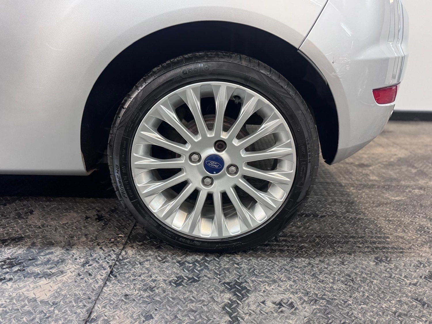 Used Ford Fiesta 2012 for sale - 77981185: Photo 22