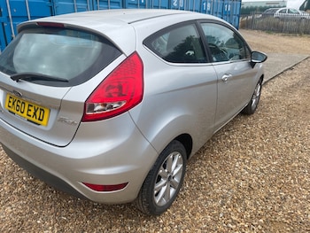Used Ford Fiesta 2010 for sale - 79275043: Photo