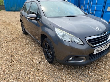 Used Peugeot 2008 2014 for sale - 79285452: Photo
