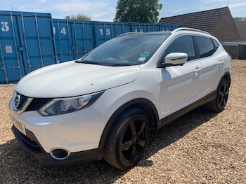 Used Nissan Qashqai 2015 for sale - 79137904: Photo