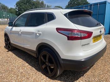 Used Nissan Qashqai 2015 for sale - 79137904: Photo
