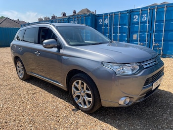 Used Mitsubishi Outlander 2015 for sale - 79331829: Photo