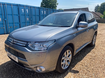 Used Mitsubishi Outlander 2015 for sale - 79331829: Photo