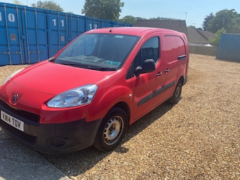 Used Peugeot Partner 2014 for sale - 79017942: Photo