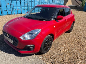 Used Suzuki Swift 2017 for sale - 79127401: Photo