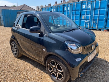 Used smart fortwo 2017 for sale - 79331840: Photo