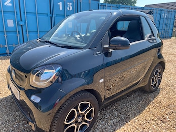 Used smart fortwo 2017 for sale - 79331840: Photo