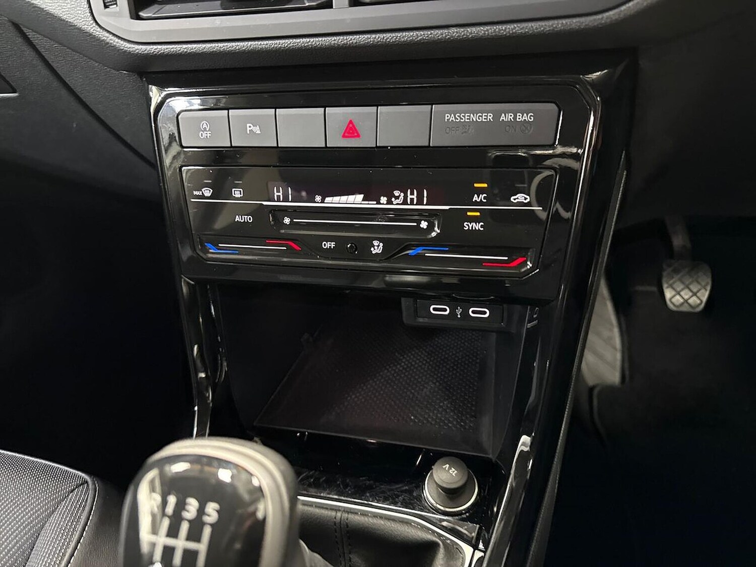 Used Volkswagen T-Cross 2022 for sale - 78193516: Photo 24