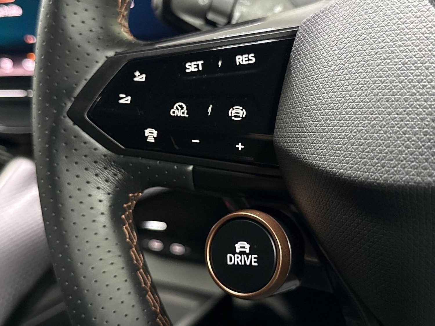 Used Cupra Tavascan 2024 for sale - 76331031: Photo 25