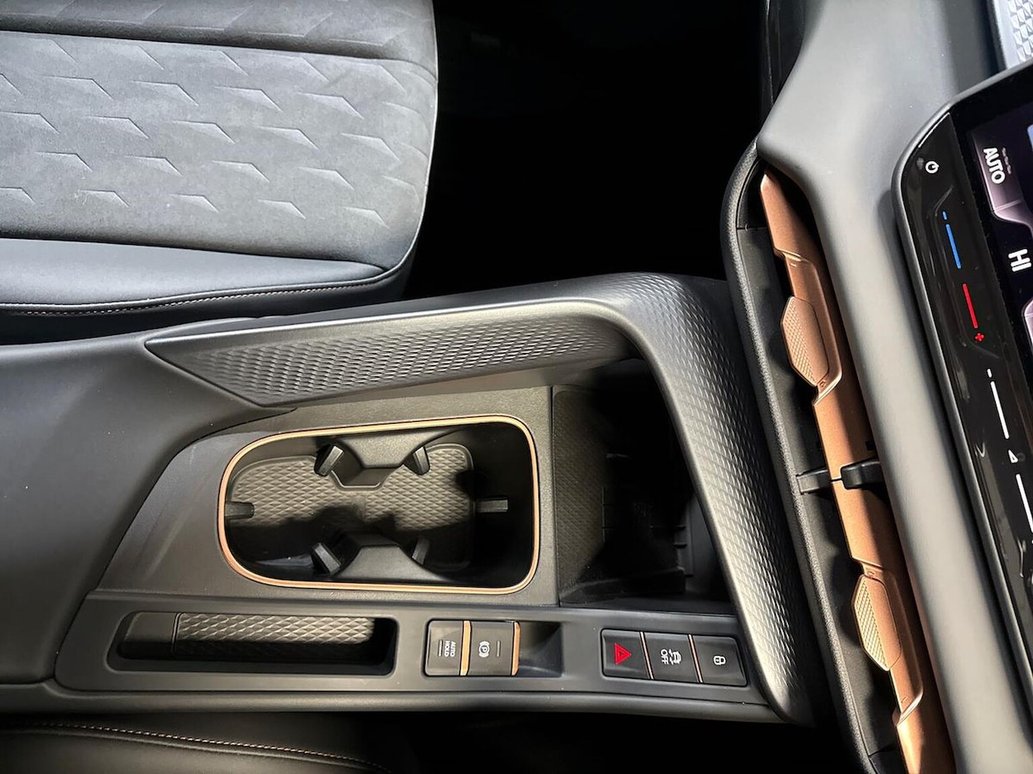 Used Cupra Terramar 2025 for sale - 76855437: Photo 13