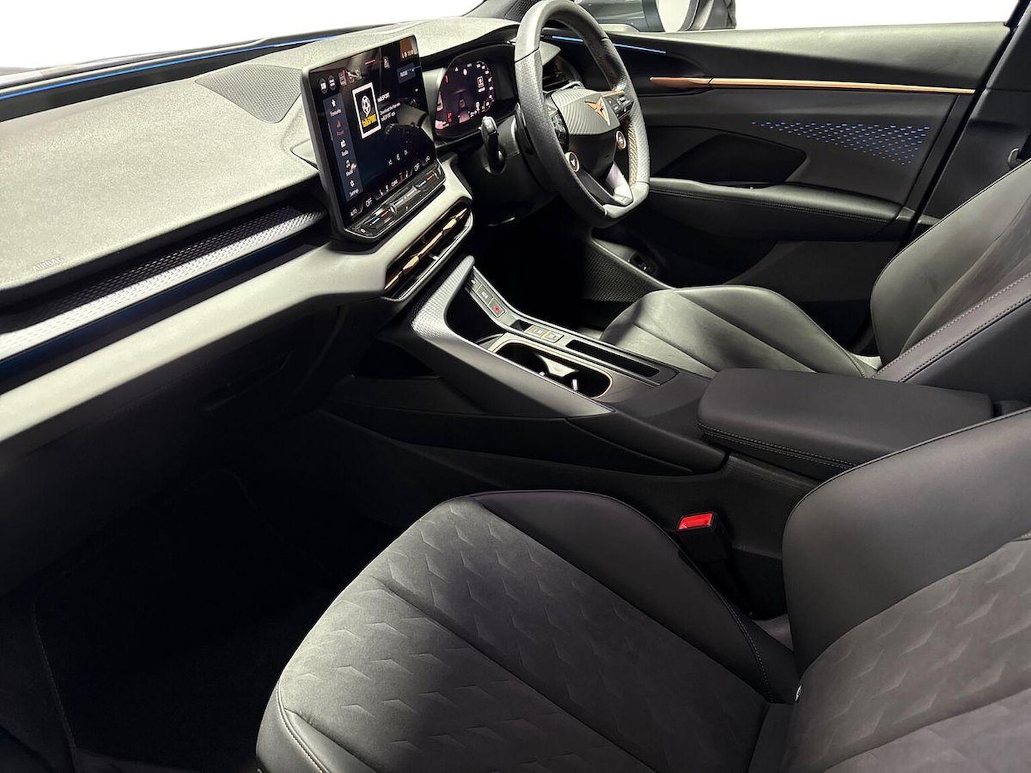 Used Cupra Terramar 2025 for sale - 76855438: Photo 7