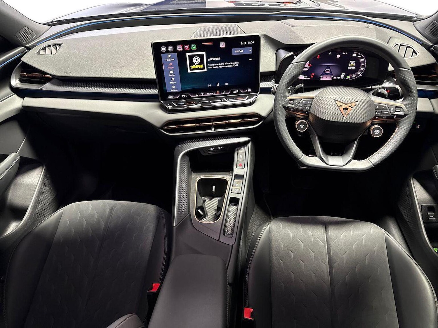 Used Cupra Terramar 2025 for sale - 76855438: Photo 8