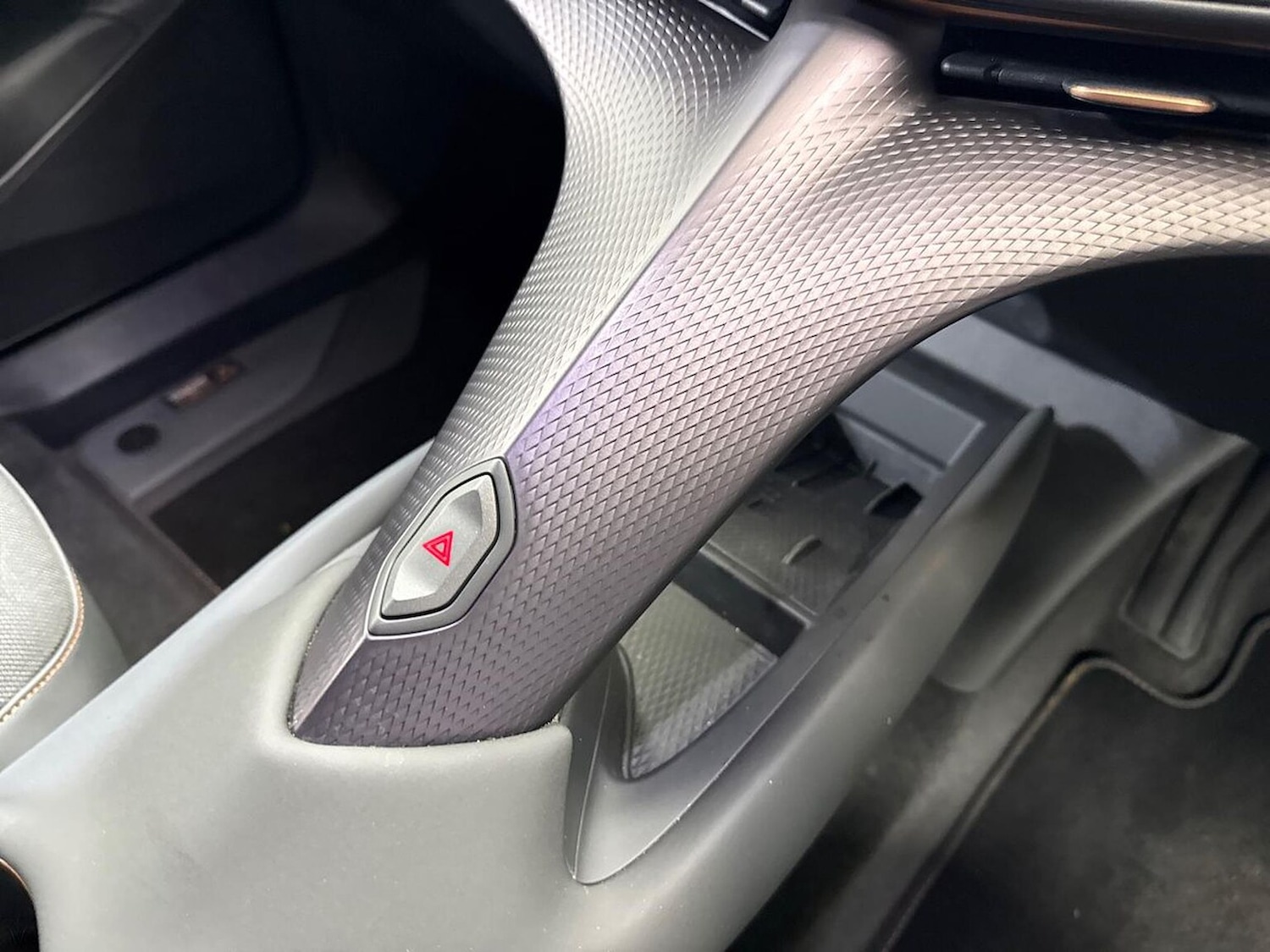 Used Cupra Tavascan 2025 for sale - 78018477: Photo 22