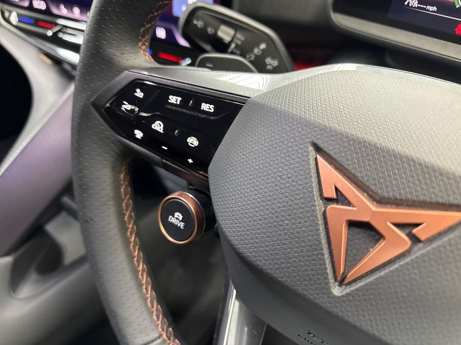 Used Cupra Tavascan 2025 for sale - 78018477: Photo 25