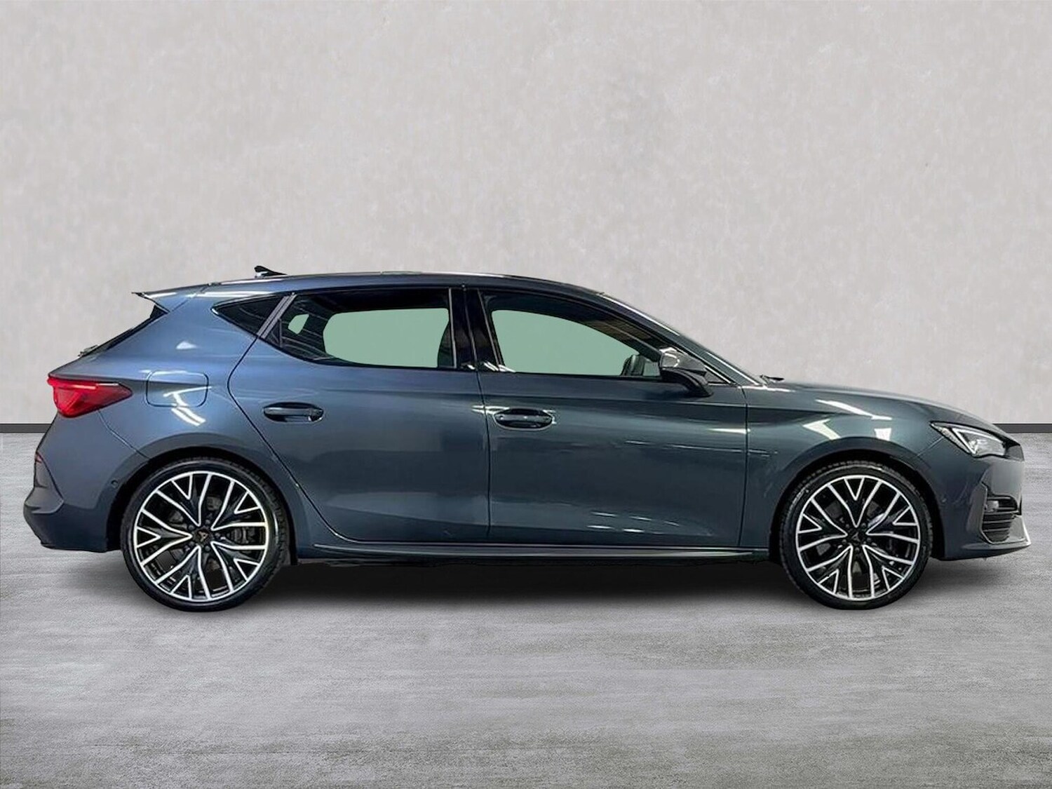 Used Cupra Leon 2024 for sale - 76268275: Photo 3