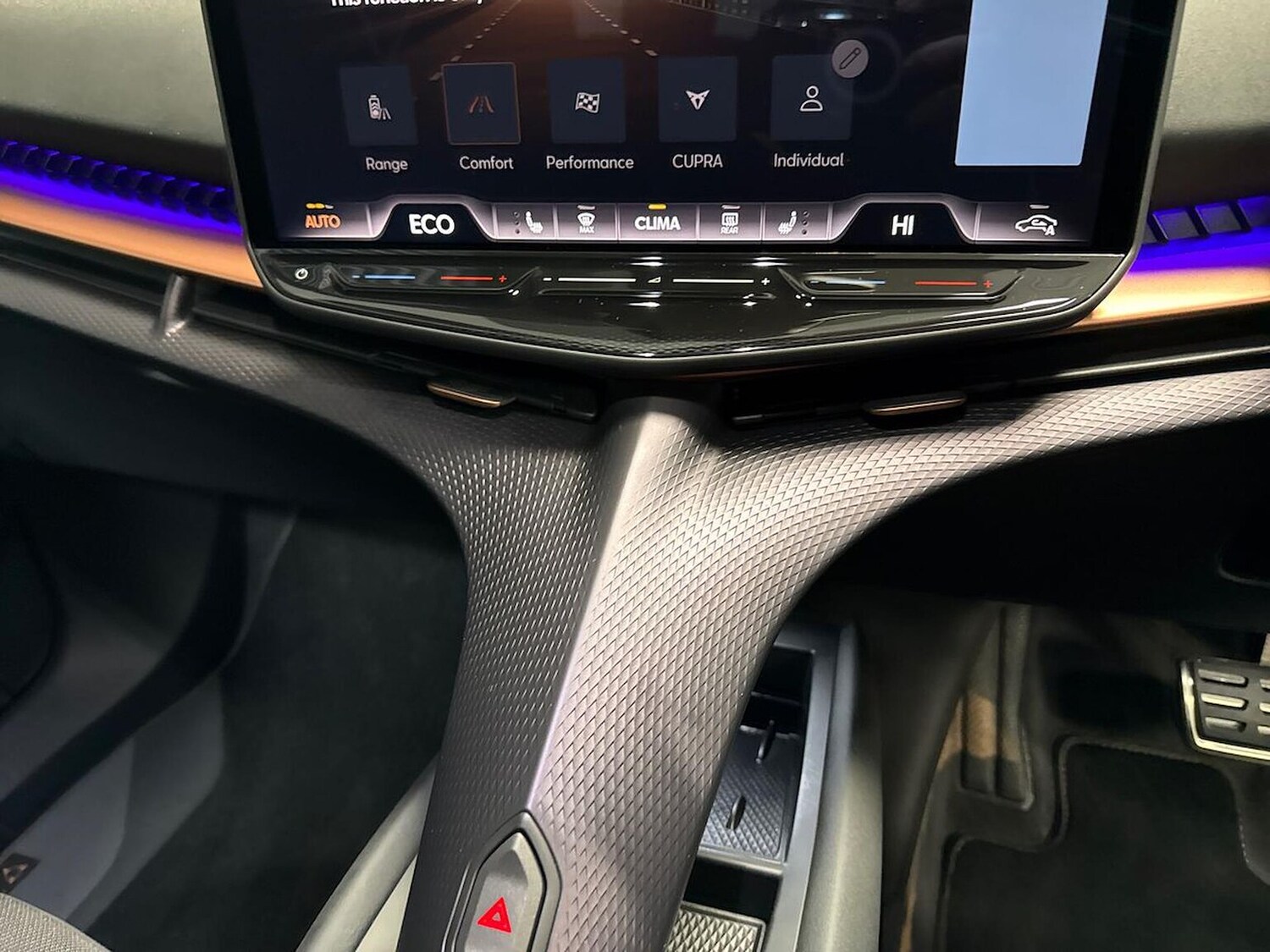 Used Cupra Tavascan 2025 for sale - 76979875: Photo 12