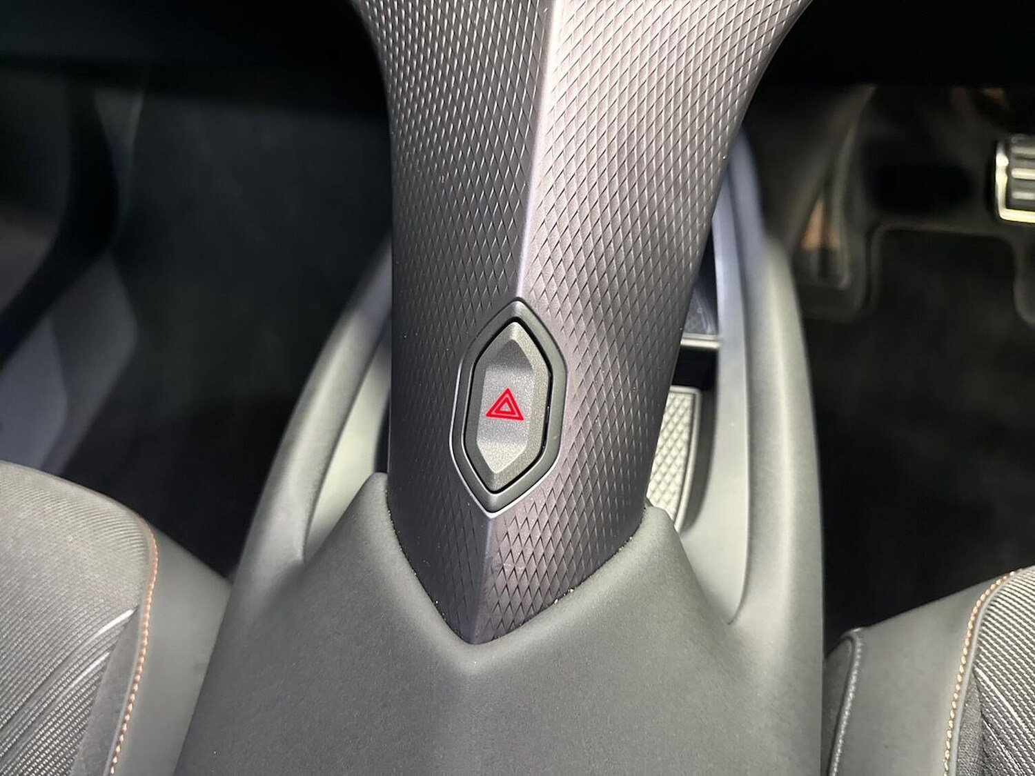 Used Cupra Tavascan 2025 for sale - 76979875: Photo 22