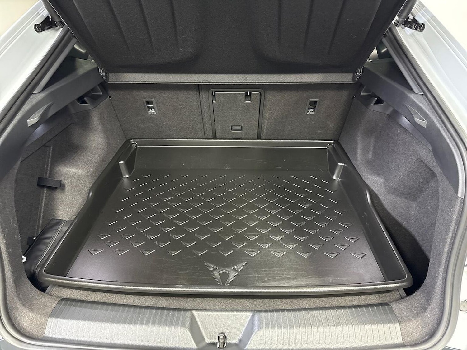 Used Cupra Tavascan 2025 for sale - 77750061: Photo 17