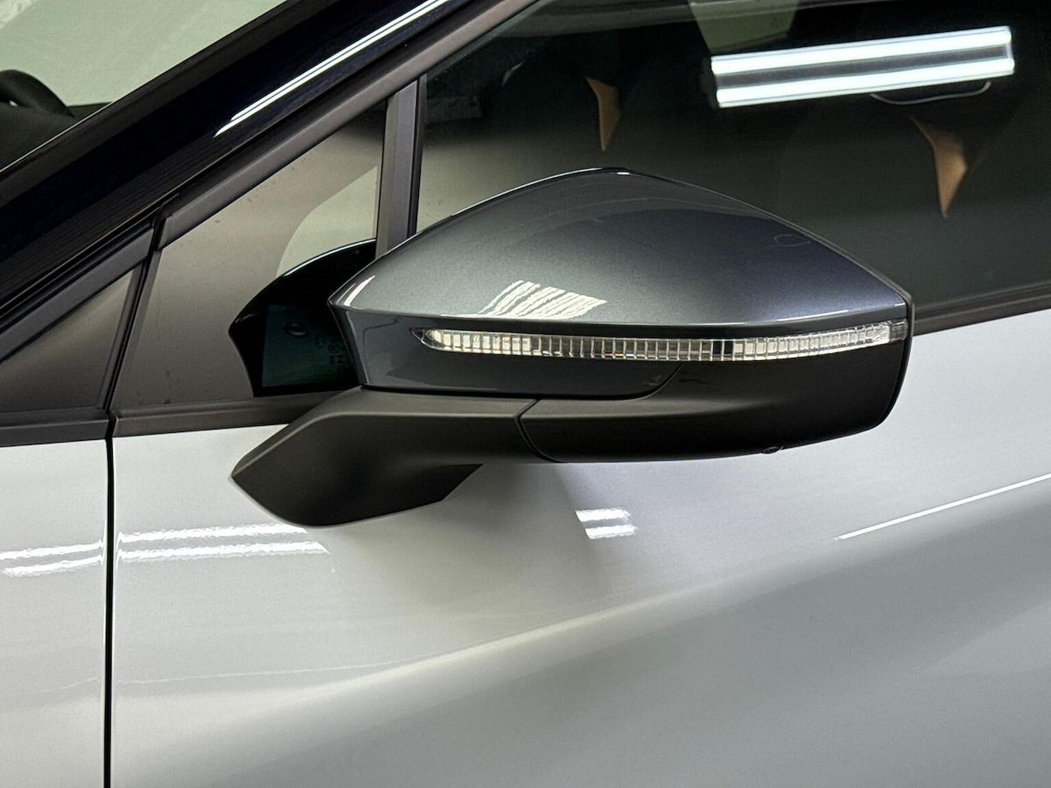 Used Cupra Tavascan 2025 for sale - 77750061: Photo 30