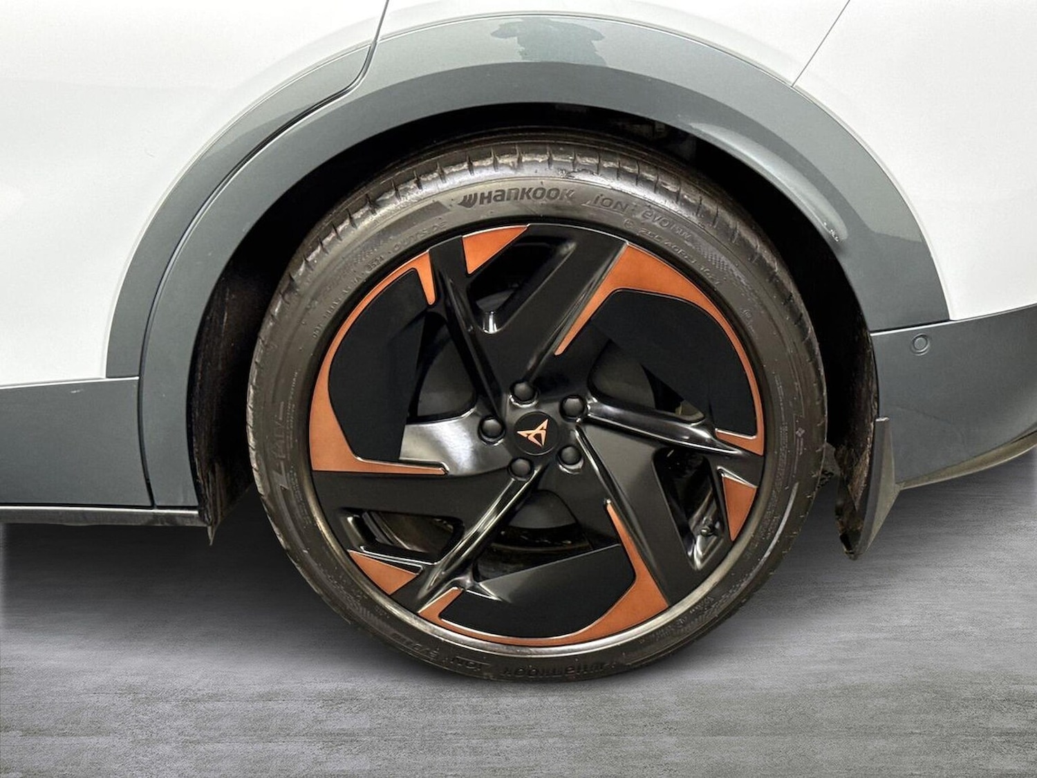 Used Cupra Tavascan 2025 for sale - 77750061: Photo 6