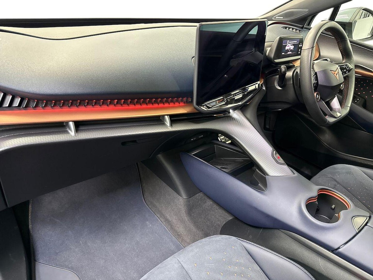 Used Cupra Tavascan 2025 for sale - 77750061: Photo 7