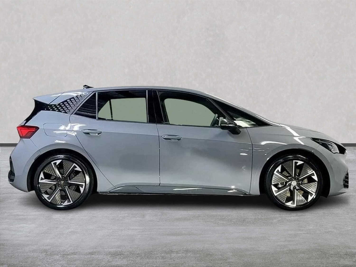 Used Cupra Born 2025 for sale - 77676317: Photo 3