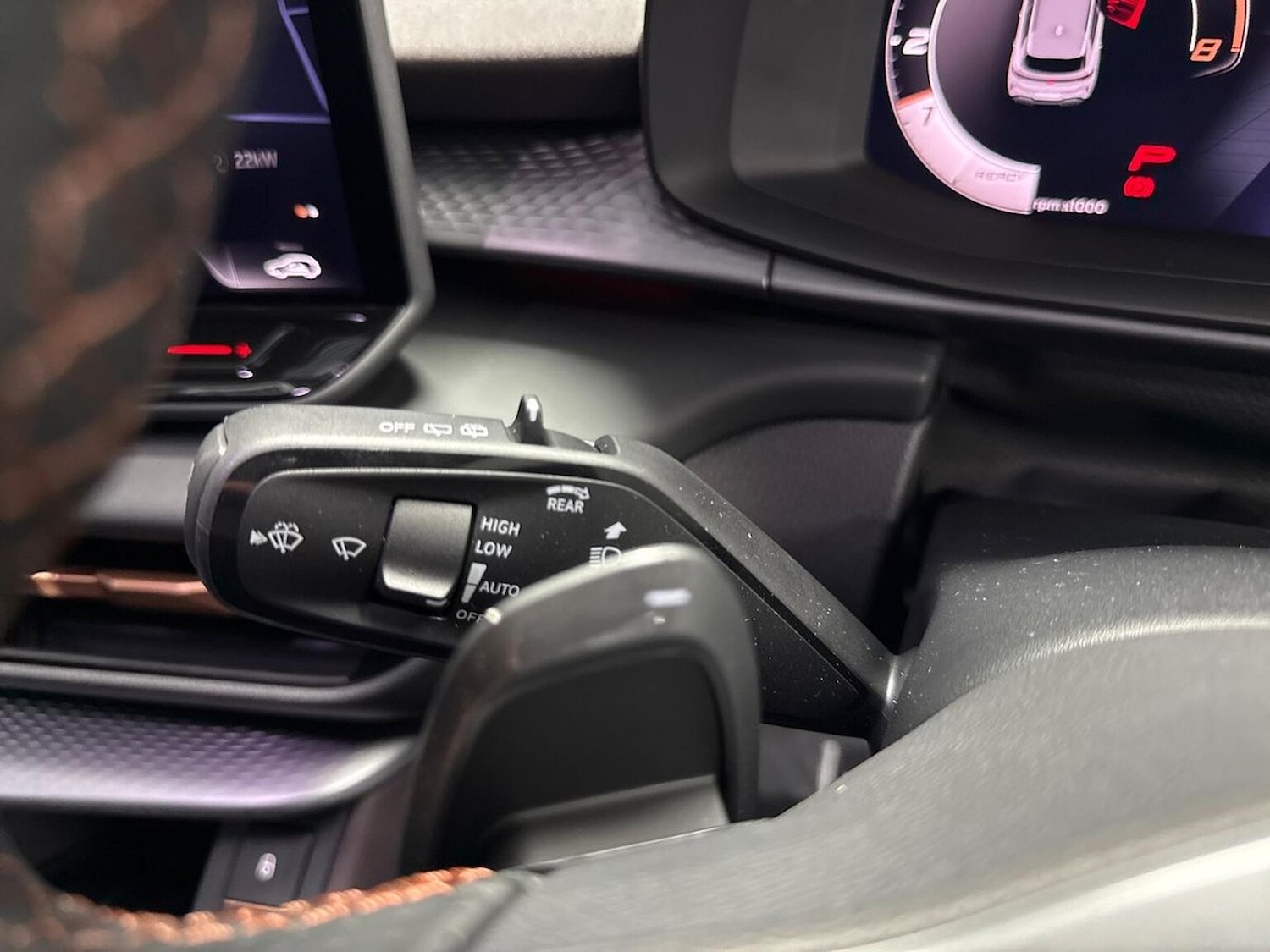 Used Cupra Terramar 2025 for sale - 77750062: Photo 26