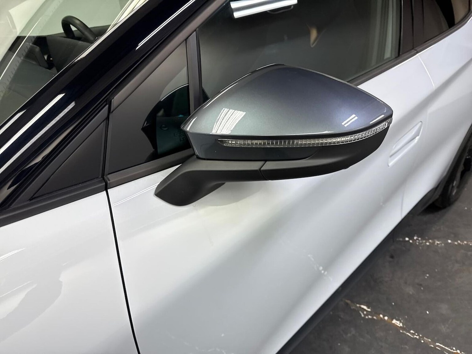 Used Cupra Tavascan 2025 for sale - 77701308: Photo 30