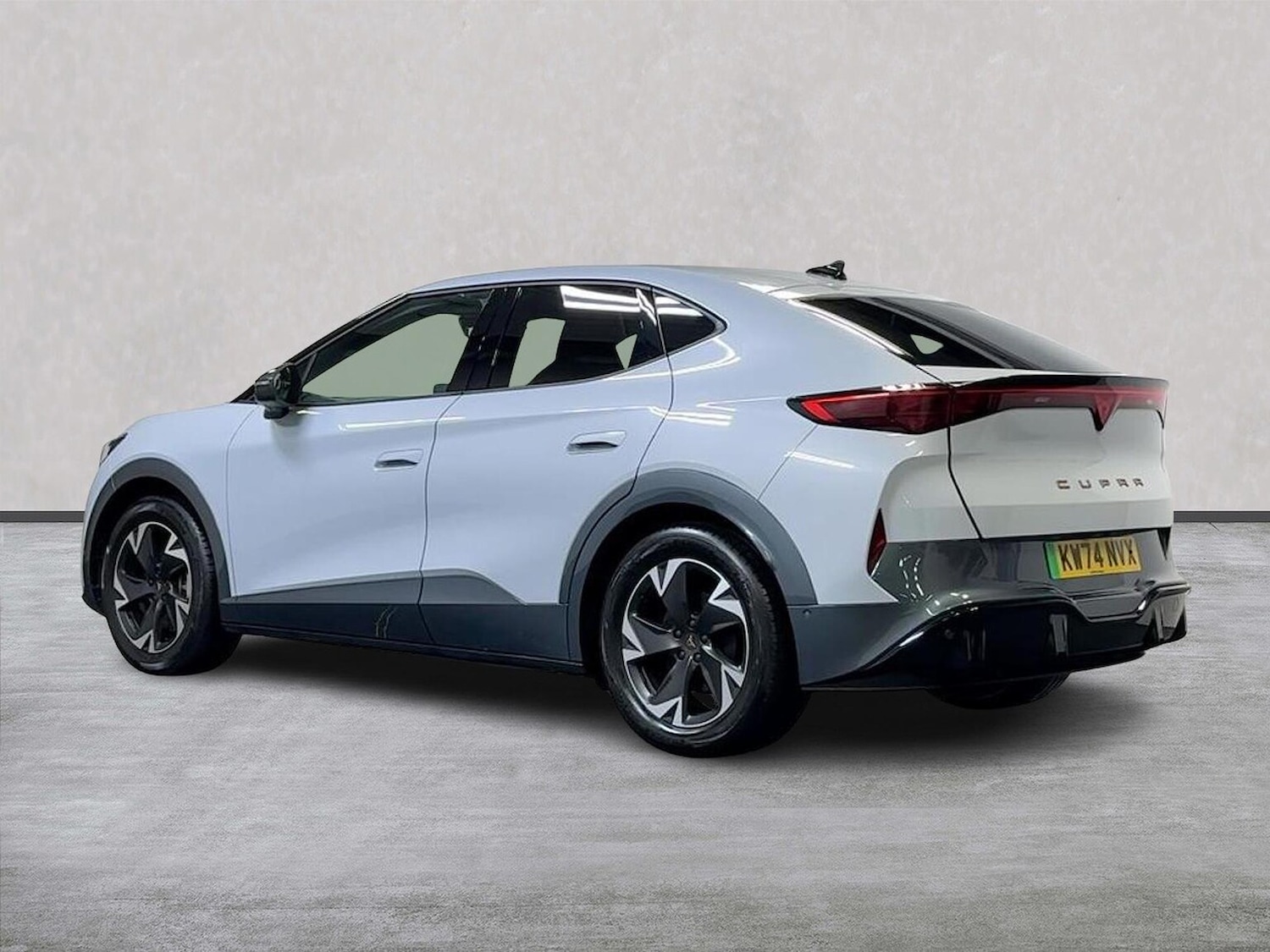 Used Cupra Tavascan 2024 for sale - 76853951: Photo 2