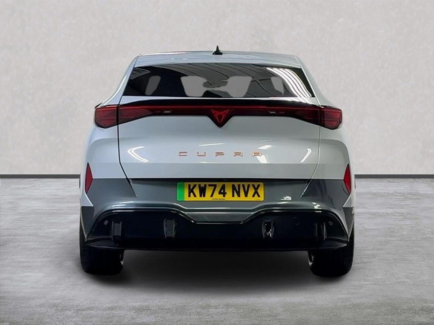 Used Cupra Tavascan 2024 for sale - 76853951: Photo 4