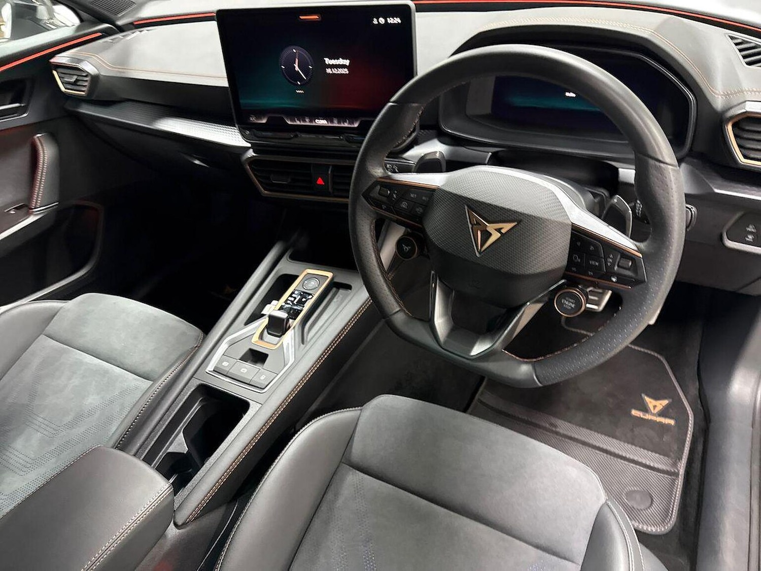 Used Cupra Formentor 2025 for sale - 76979879: Photo 8