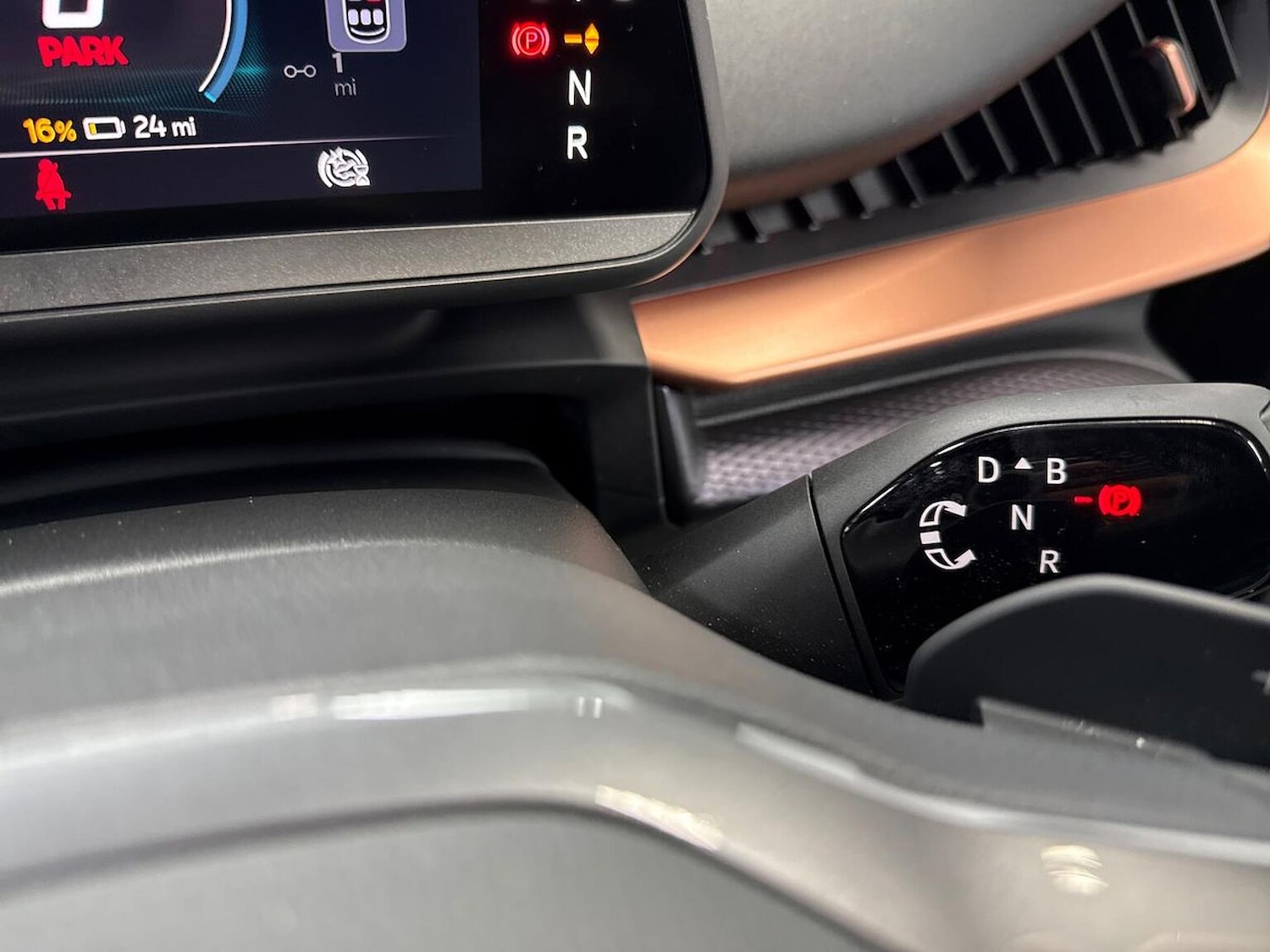 Used Cupra Tavascan 2025 for sale - 77701312: Photo 26