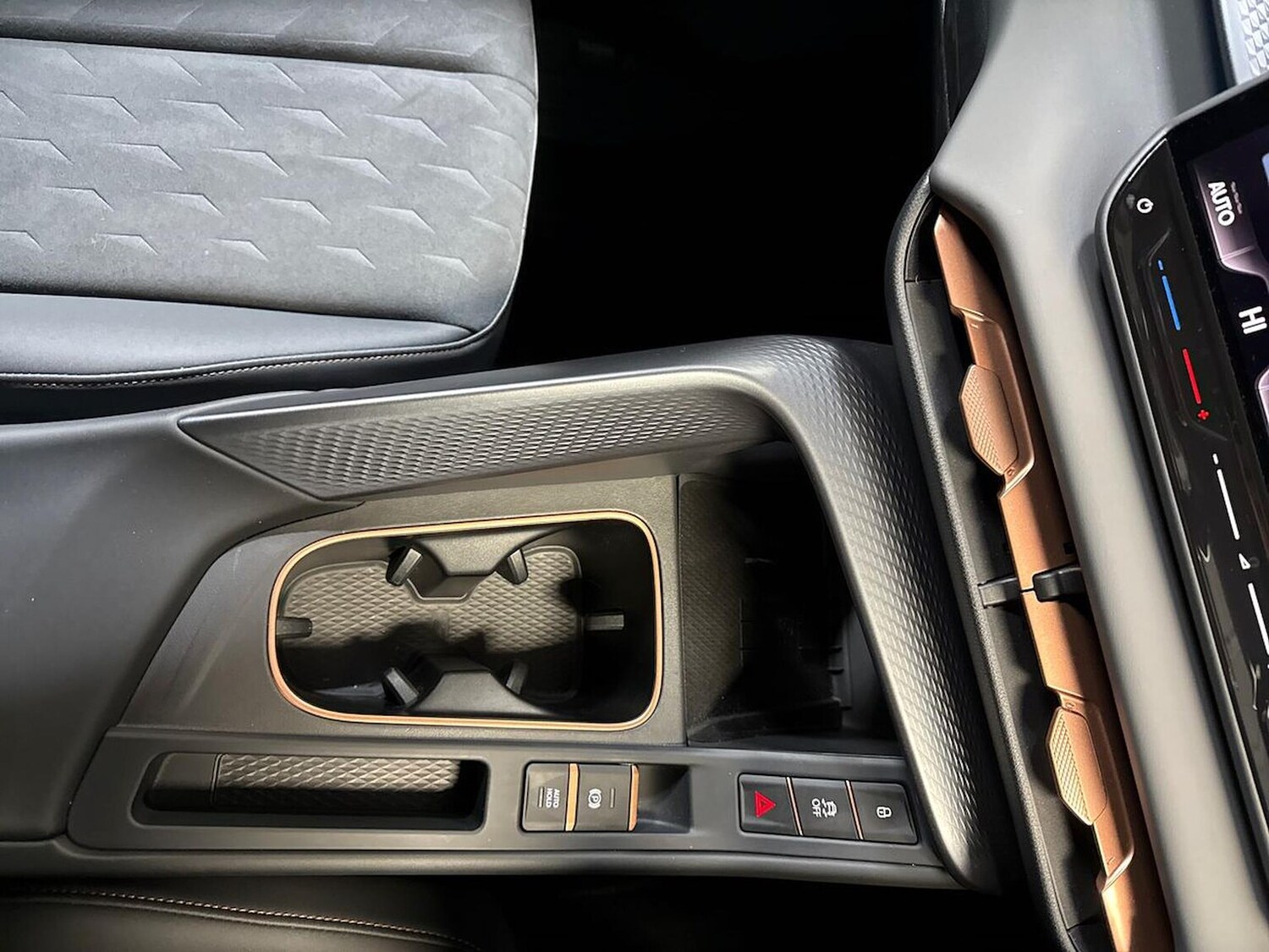 Used Cupra Terramar 2025 for sale - 77488110: Photo 13