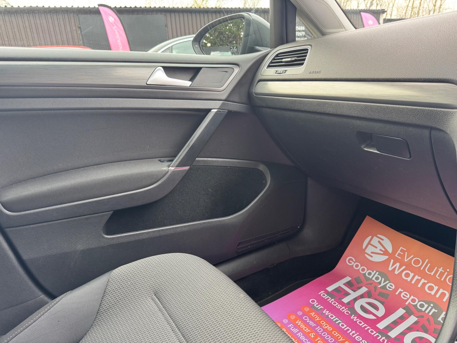 Used Volkswagen Golf 2018 for sale - 76472484: Photo 31