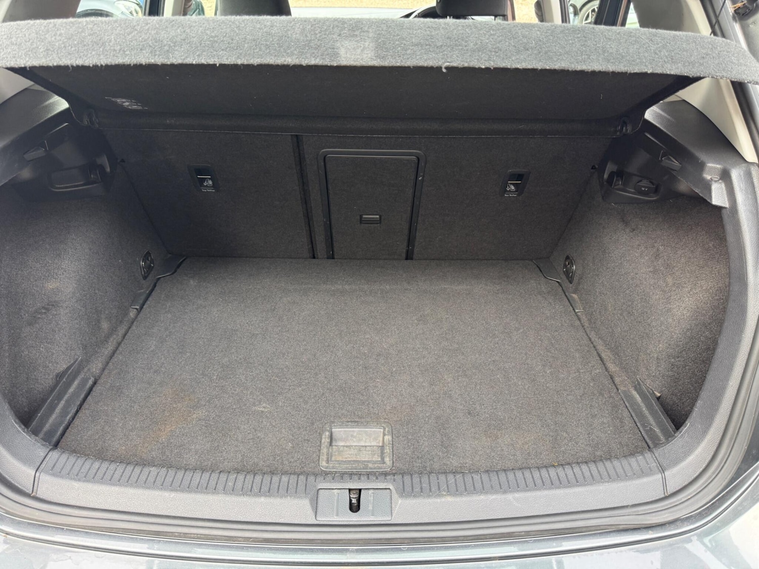 Used Volkswagen Golf 2018 for sale - 76472484: Photo 35