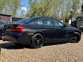 Used BMW 3 Series 2017 for sale - 79552825: Photo