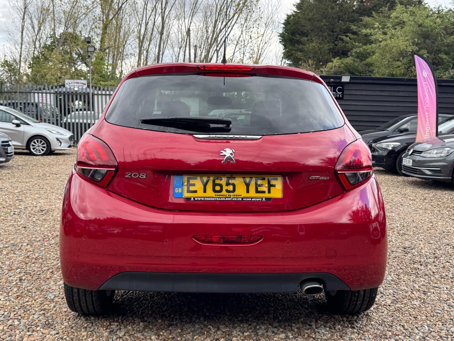 Used Peugeot 208 2015 for sale - 76472609: Photo 10