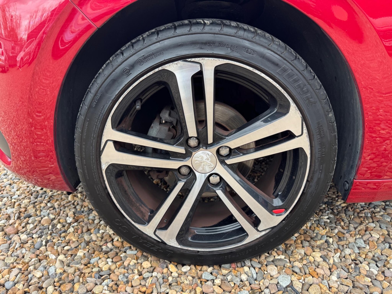 Used Peugeot 208 2015 for sale - 76472609: Photo 14