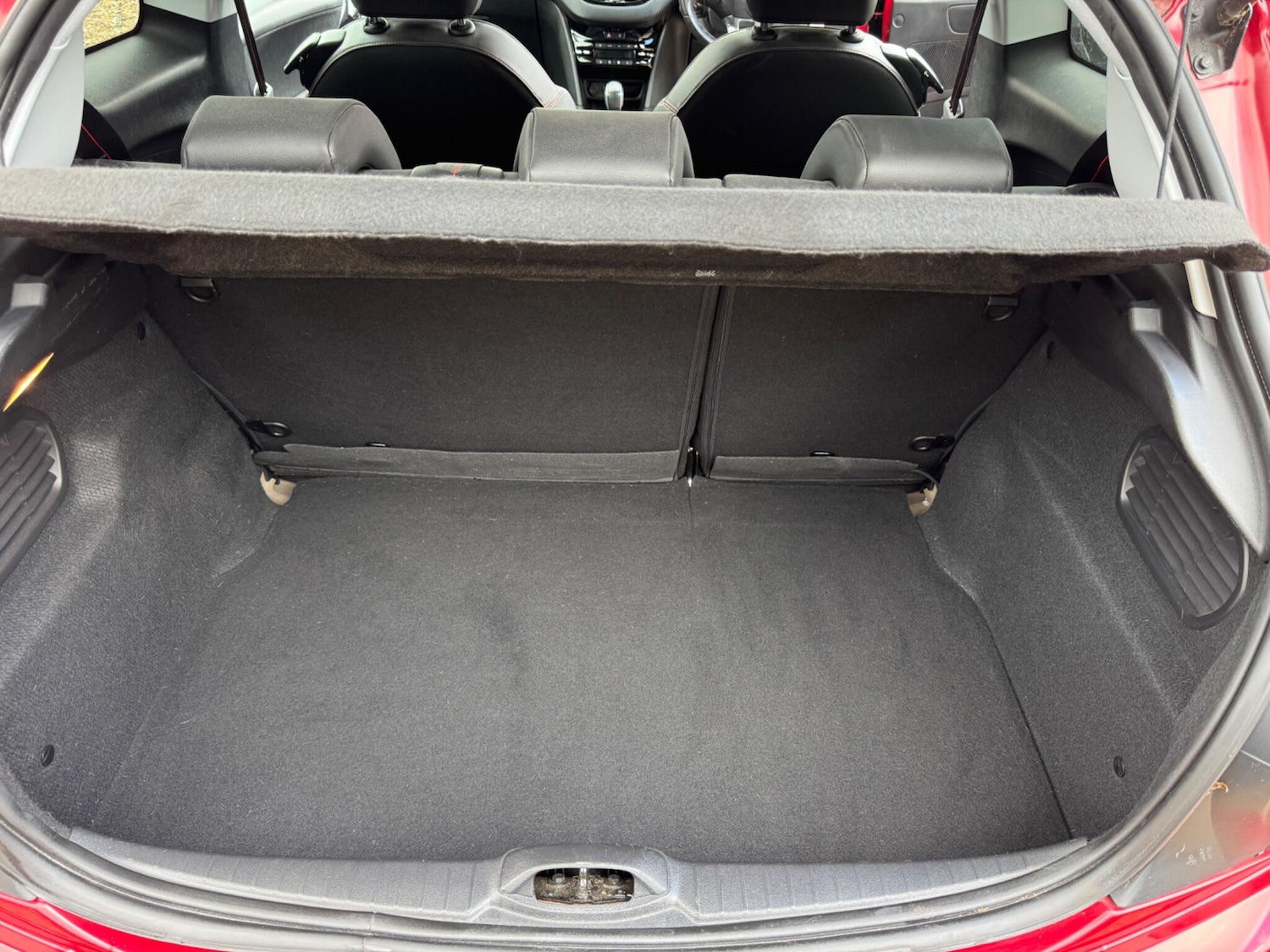 Used Peugeot 208 2015 for sale - 76472609: Photo 30