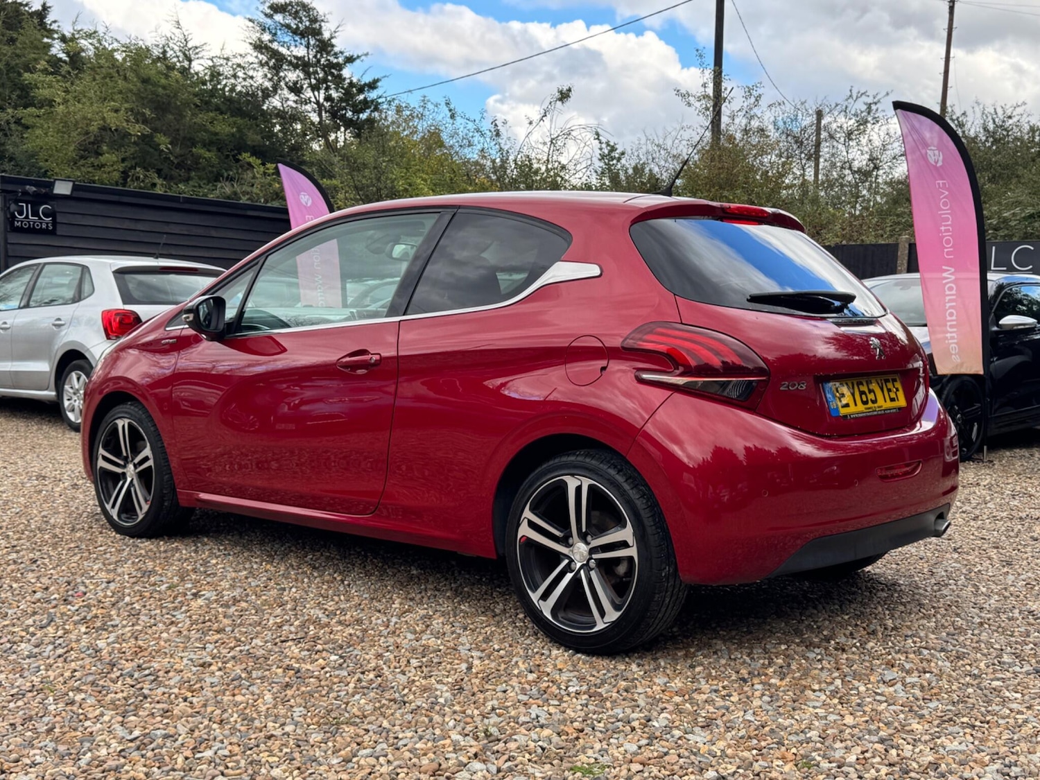 Used Peugeot 208 2015 for sale - 76472609: Photo 9