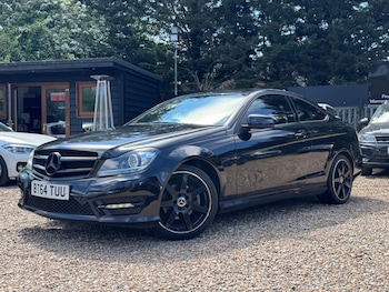 Used Mercedes-Benz C Class 2014 for sale - 79553604: Photo