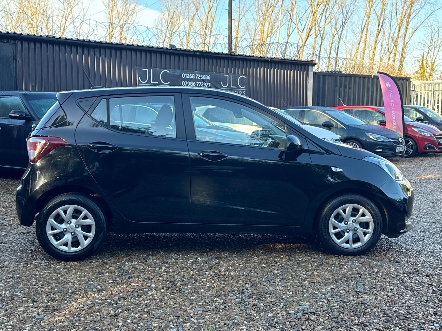 Used Hyundai i10 2019 for sale - 76855984: Photo 11