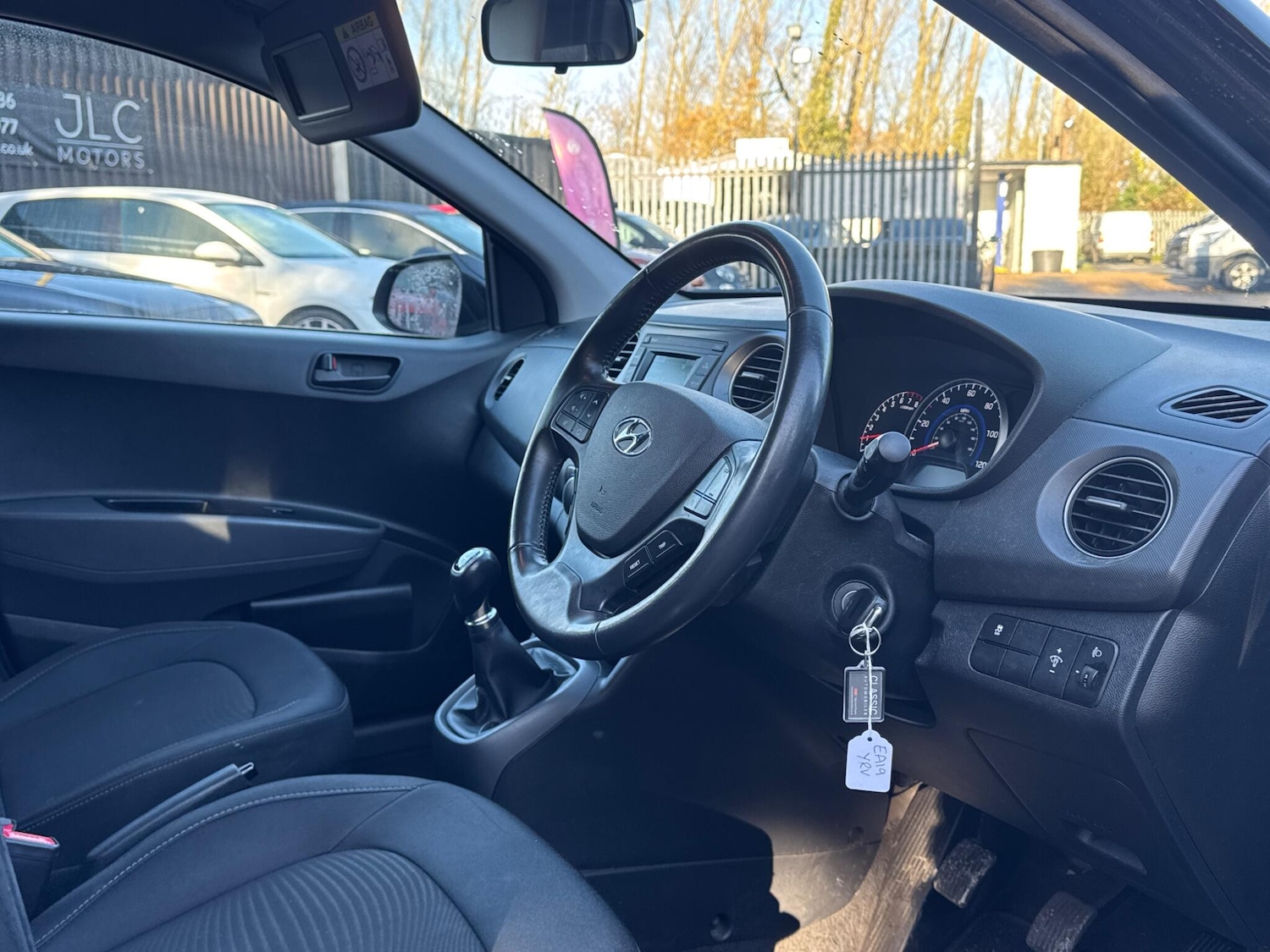 Used Hyundai i10 2019 for sale - 76855984: Photo 13