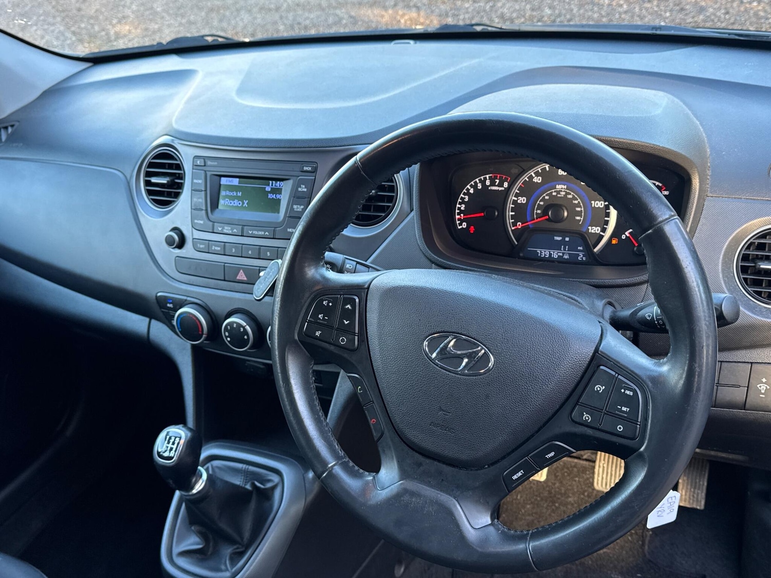 Used Hyundai i10 2019 for sale - 76855984: Photo 14