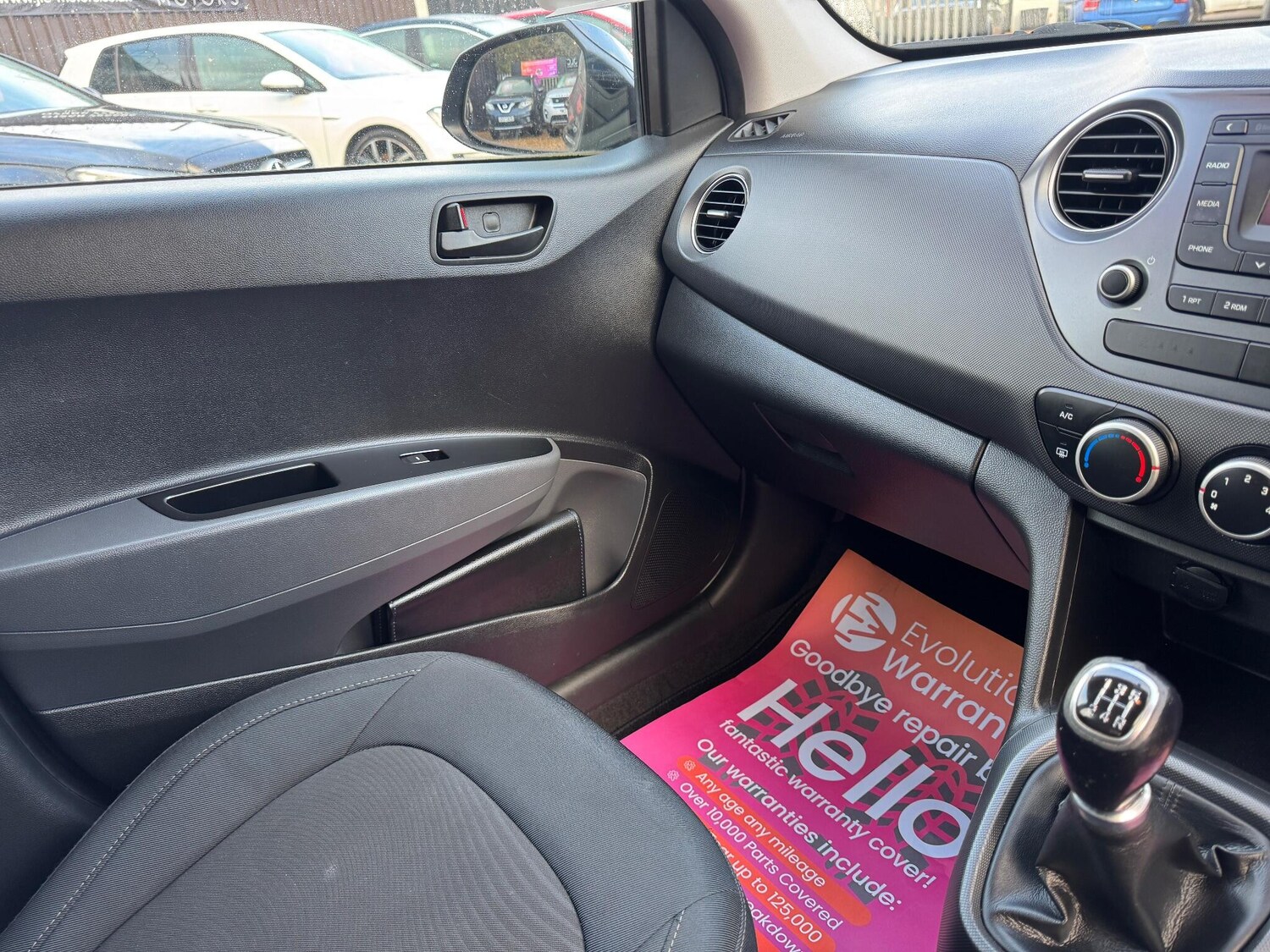 Used Hyundai i10 2019 for sale - 76855984: Photo 26